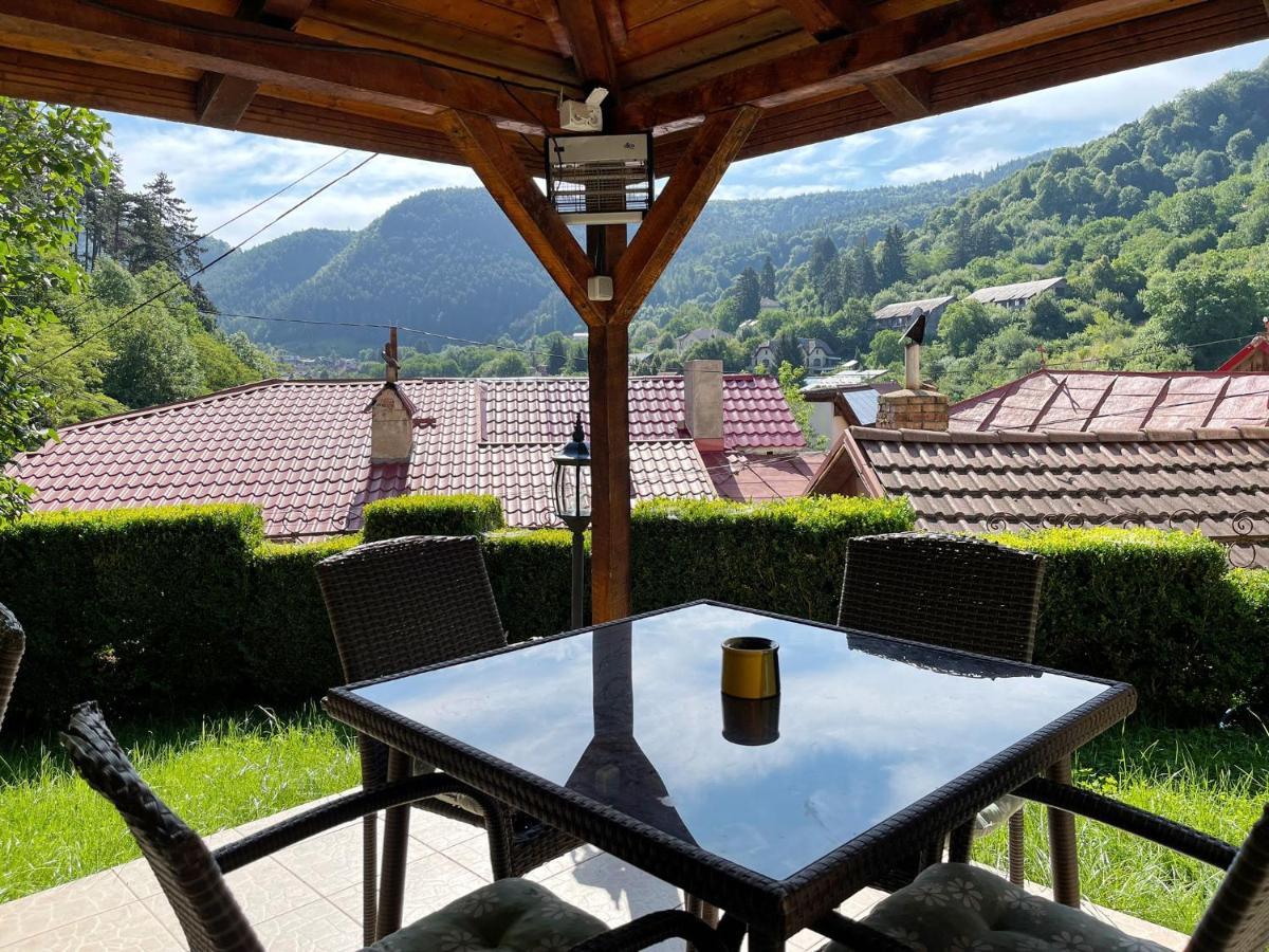 Dream House Brasov Hotel Bagian luar foto