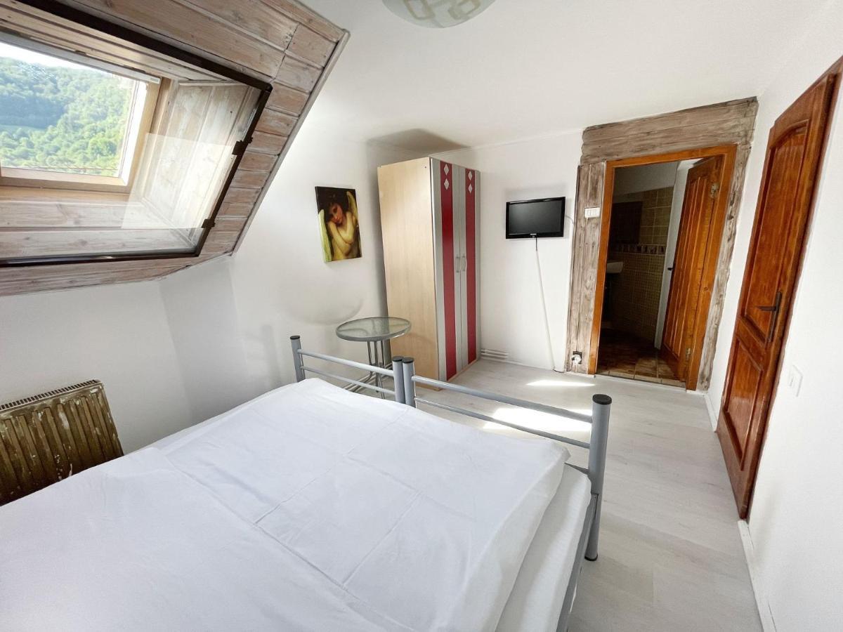 Dream House Brasov Hotel Bagian luar foto
