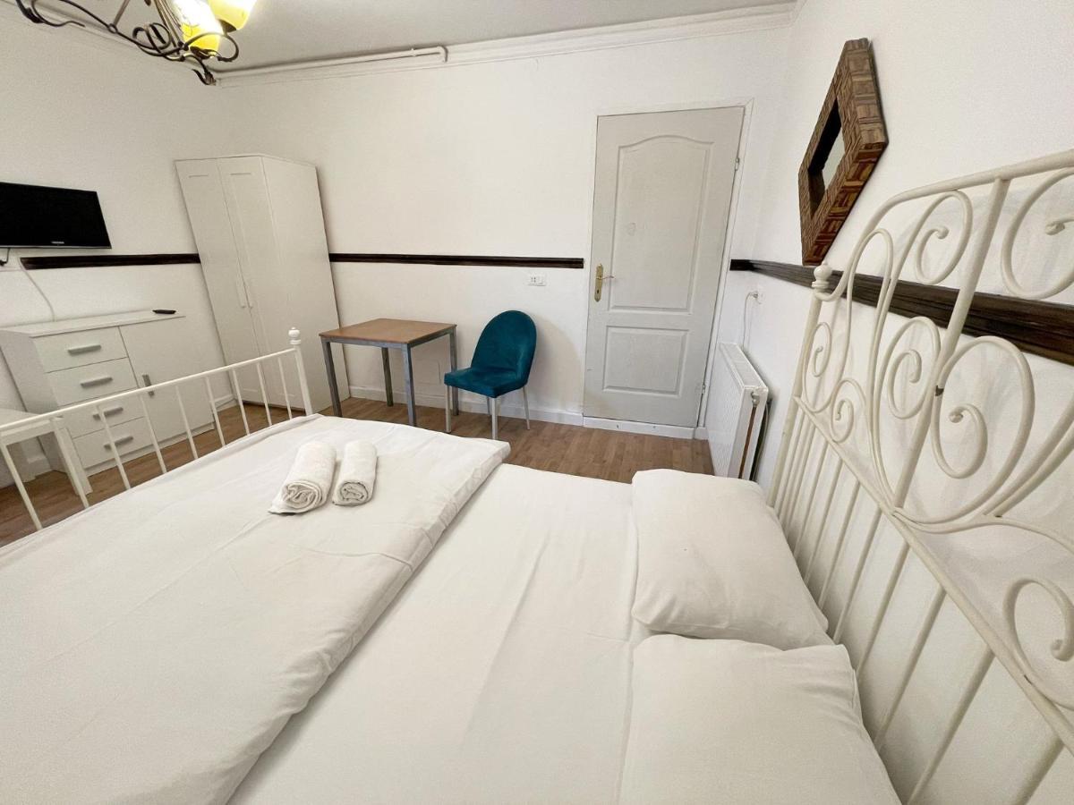 Dream House Brasov Hotel Bagian luar foto